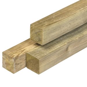 Grenen paal | 68x68mm