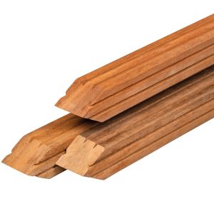 Hardhout palen gepunt | geschaafd | 65x65mm